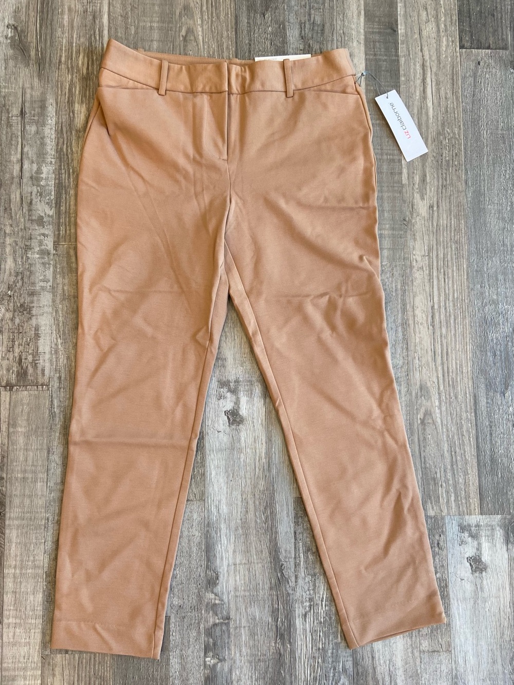 Women's NWT LIZ CLAIBORNE EMMA Ankle Dress Pants Camel Size 4 Mid Rise Stretch
